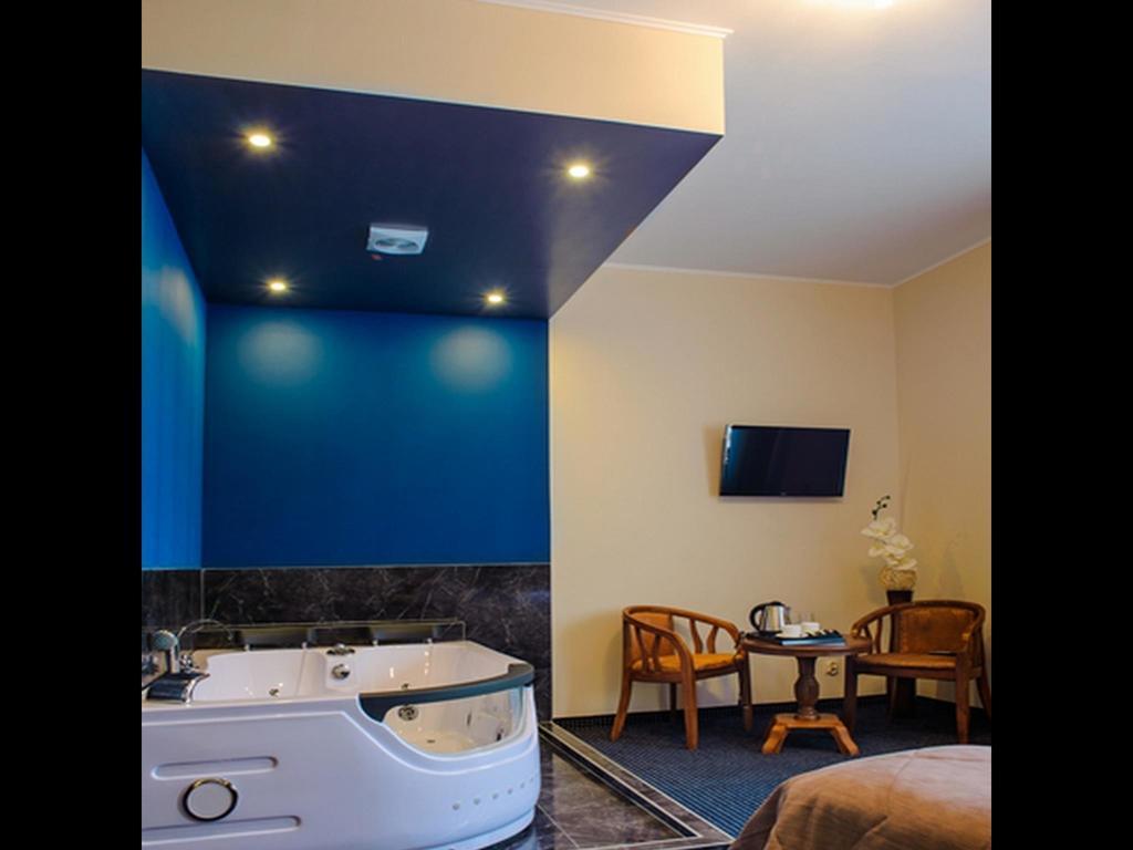 Hotel Sevilla Rawa Mazowiecka Zimmer foto